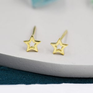 Very Tiny Sterling Silver Tiny Little Open Star Cutout Stud Earrings, Silver, Gold or Rose Gold, Cute and Fun Jewellery zdjęcie 5
