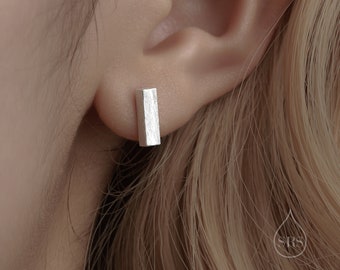 Boucles d'oreilles Chunky Geometric Bar Stud en argent sterling, argent ou noir, boucles d'oreilles barre de 10 mm, finition texturée, boucles d'oreilles empilables géométriques