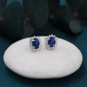 Sapphire Blue CZ Stud Earrings in Sterling Silver, Blue Oval Crystal Stud Earrings, September Birthstone zdjęcie 3