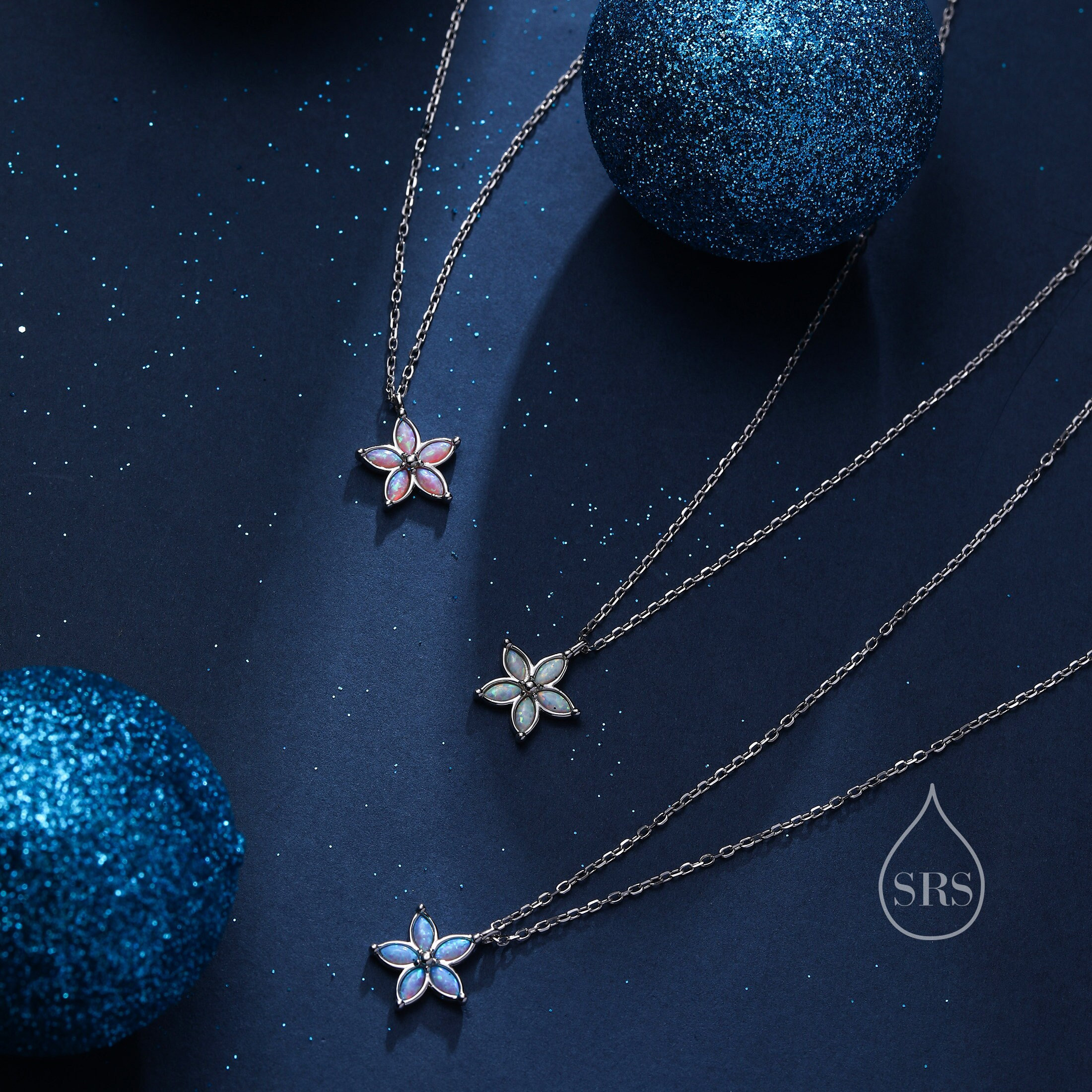 Swarvoski 5517178 シンボルスター 18金 ローズゴールドメッキ レディース ネックレスとイヤリングセット Swarovski Symbolic Star Earrings and Necklace Set in Rose Gold