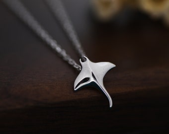 Manta Ray Pendant Necklace in Sterling Silver,  Ray Fish Necklace, Stingray Necklace