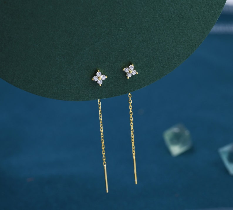 Hortensien Blume CZ Threader Ohrringe in Sterling Silber, Silber oder Gold, vier Punkt Kristall Ohr Threader, Blumen CZ Ohrringe Bild 2