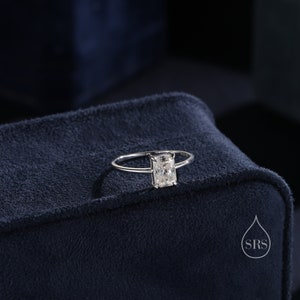 1 Carat Emerald Cut Moissanite Diamond Classic Single Stone Engagement Ring in Sterling Silver, Moissanite Baguette Ring, US 5-8