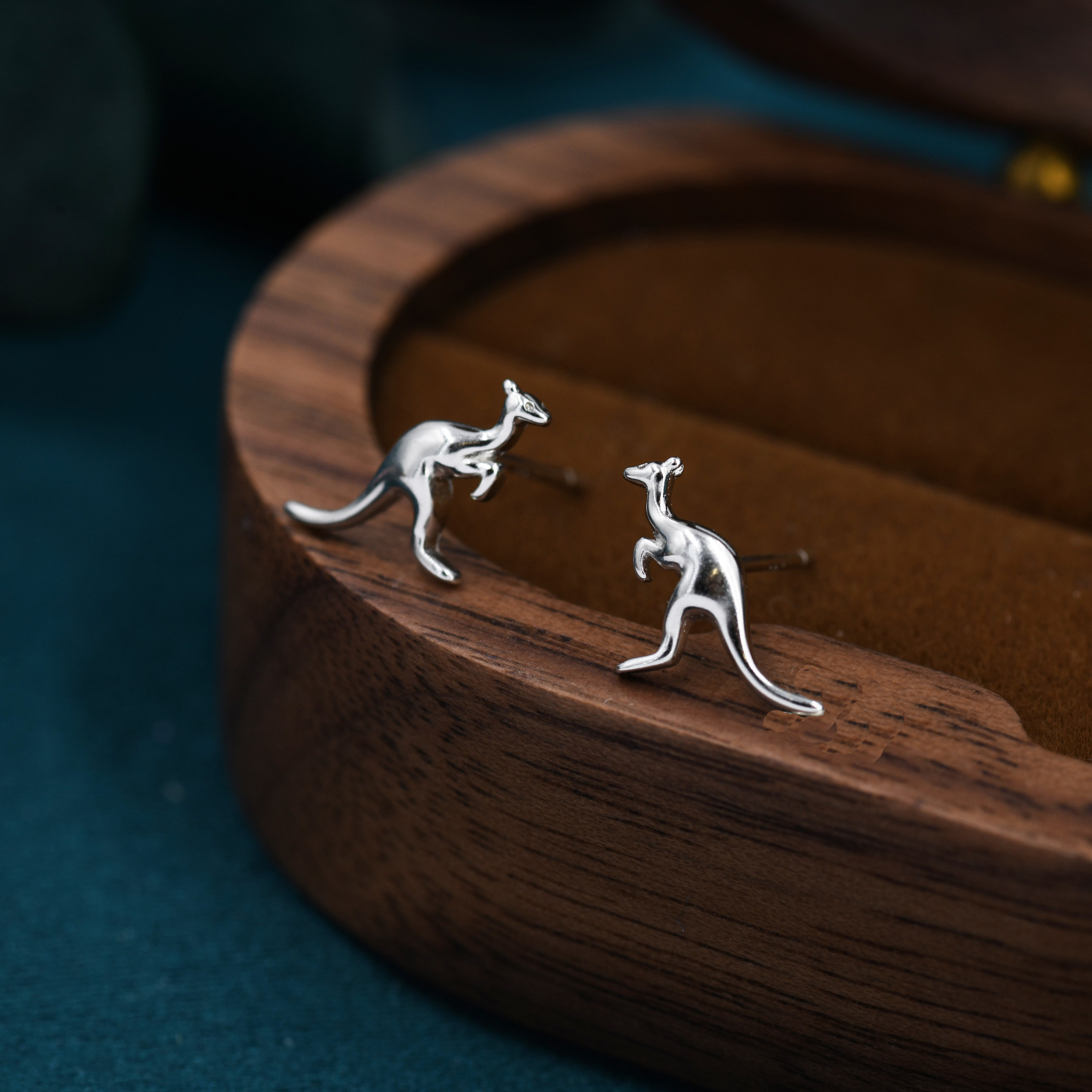 Kangaroo earrings clearance