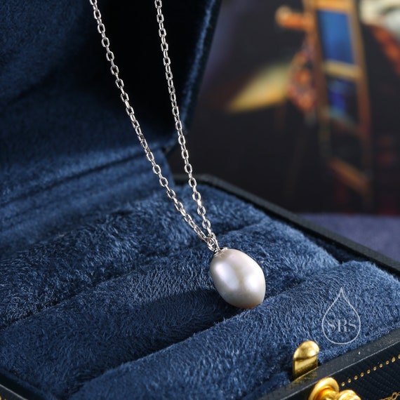 ネックレス・ペンダント The Grey Pearl Necklace Grey Pearl Necklace – Vivien Frank Designs