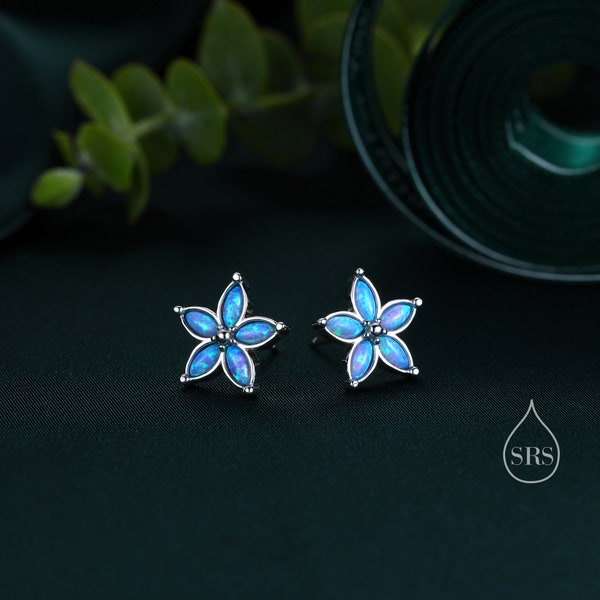 Blaue Opal-Blumen-Ohrstecker aus Sterlingsilber – Gold oder Silber – Opal-Vergissmeinnicht – Opal-Cluster – zierliche Ohrstecker