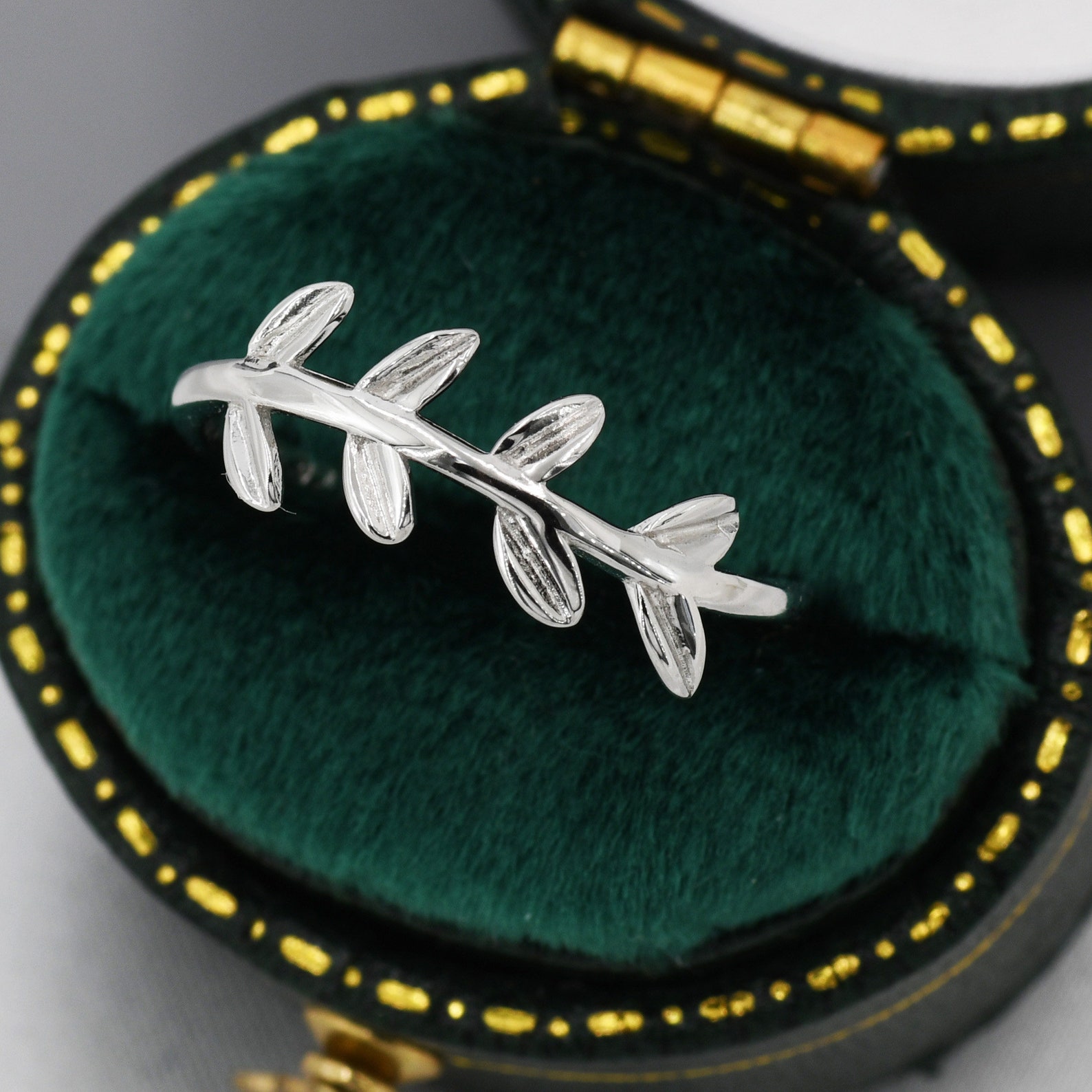 Sterling Silver Olive Leaf Ring Dainty Leaf Ring Olive Etsy Sweden