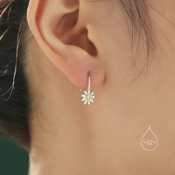 Reffeer Solid 925 Sterling Silver Tiny Daisy Dangle Hoop Earrings for Women Teens Girls Flower Huggie Earrings Small Hoop (A-Silver