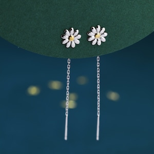 Daisy Chain Threader Earrings in Sterling Silver, Daisy Flower with Dangle Chain Earrings,  Flower Chain Earrings