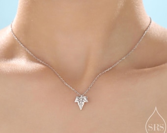 Cute Little Ivy Leaf Pendant Necklace in Sterling Silver, Silver or Gold or Rose Gold, Ivy Leaf Necklace in Silver
