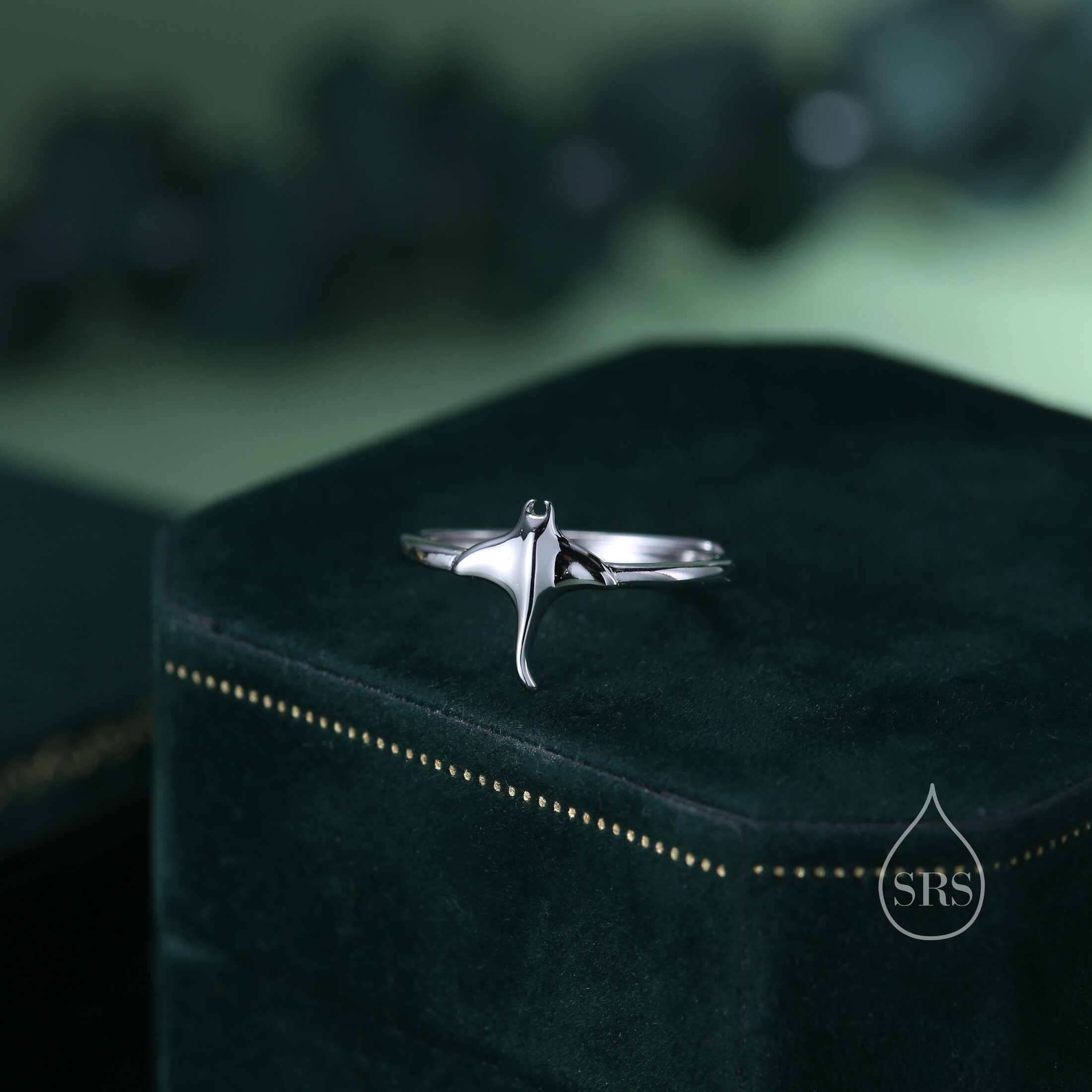 Tiny Manta Ray Ring in Sterling Silver, Adjustable Size, Manta Ray Fish ...