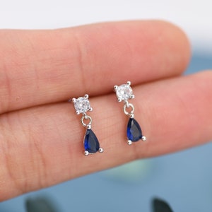 Piccoli orecchini pendenti in argento sterling con zirconi cubici blu zaffiro, con zirconi cubici rotondi e a goccia, argento o oro, due orecchini a griffe con zirconi cubici.