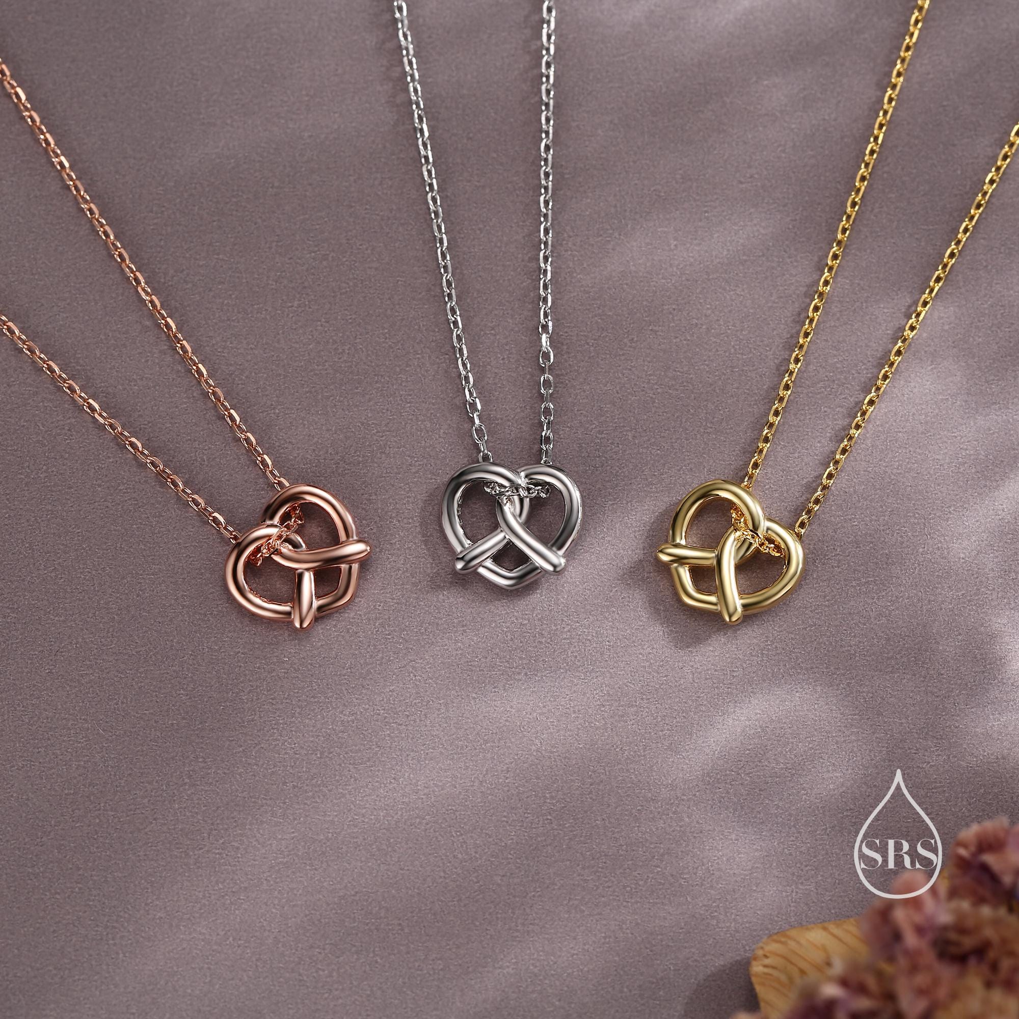ネックレス・ペンダント TATIANA Silver 925 Pretzel Heart