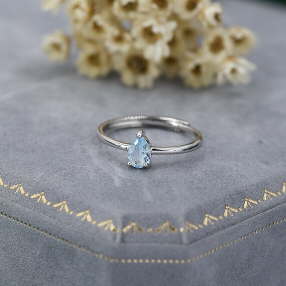 Anello fatto a mano con tanzanite e topazio blu: anello regolabile in Anello fatto a mano con tanzanite e topazio blu: anello regolabile in