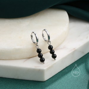 Echte schwarze Onyx Stein Trio Huggie Hoop Ohrringe in Sterling Silber, schwarze Onyx Cluster baumeln Ohrringe, drei Onyx Creolen