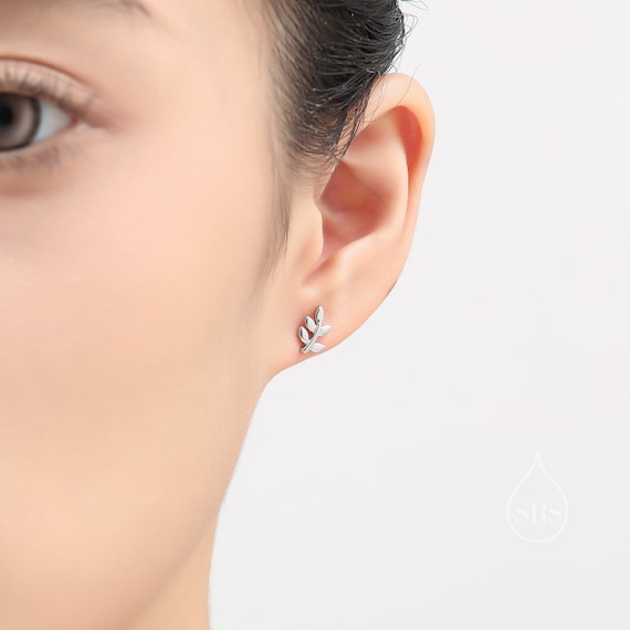 Orecchini a bottone a forma di foglia in argento sterling - Orecchini a bottone a forma di ramo d'albero - Orecchini carini, divertenti, stravaganti e botanici - Italia