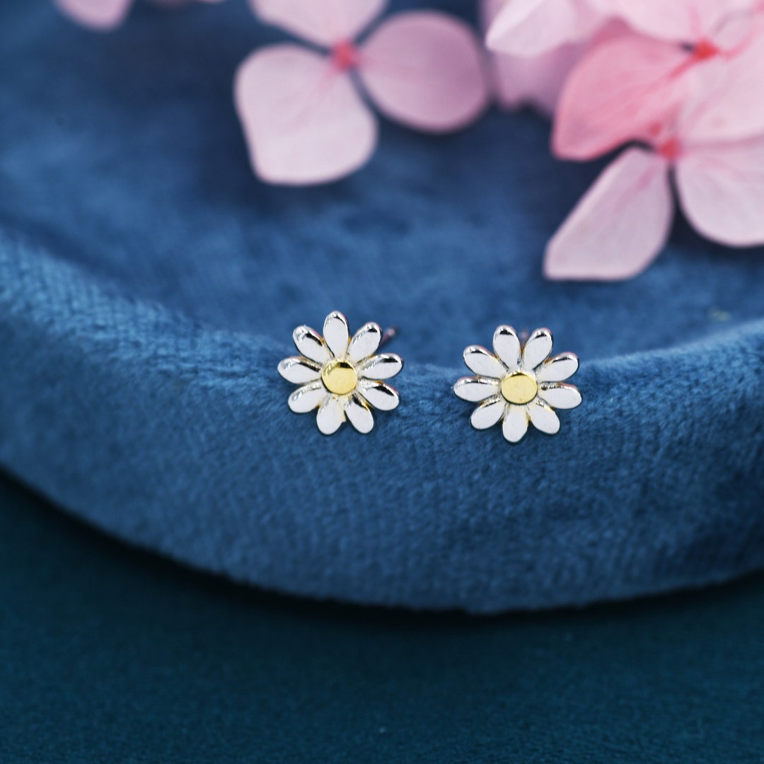 Little Bloom Earrings main image 0