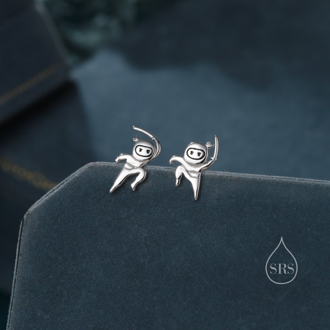 Mismatched Ninja Stud Earrings in Sterling Silver, Silver or Gold or Rose Gold or Black, Asymmetric Ninja Earrings, Japanese Style Stud - Etsy Japan