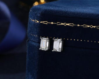 0.8Ct Emerald or Radiant Cut Moissanite Diamond Stud Earrings in Sterling Silver, 4x6mm, Four Prong Set, Rectangular Moissanite