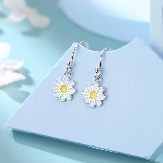 Katy Craig Orecchini A Perno Margherita In Argento Sterling 925 - Gioielli Donna Delicati, Confezione Regalo