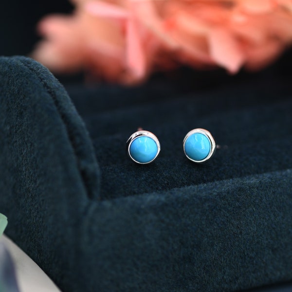 Boucles d’oreilles Sterling Silver Turquoise Stud, 3mm ou 4mm, Véritable Turquoise Gemstone Stud, Lunette, Style Minimaliste, Pierre de Naissance de Décembre