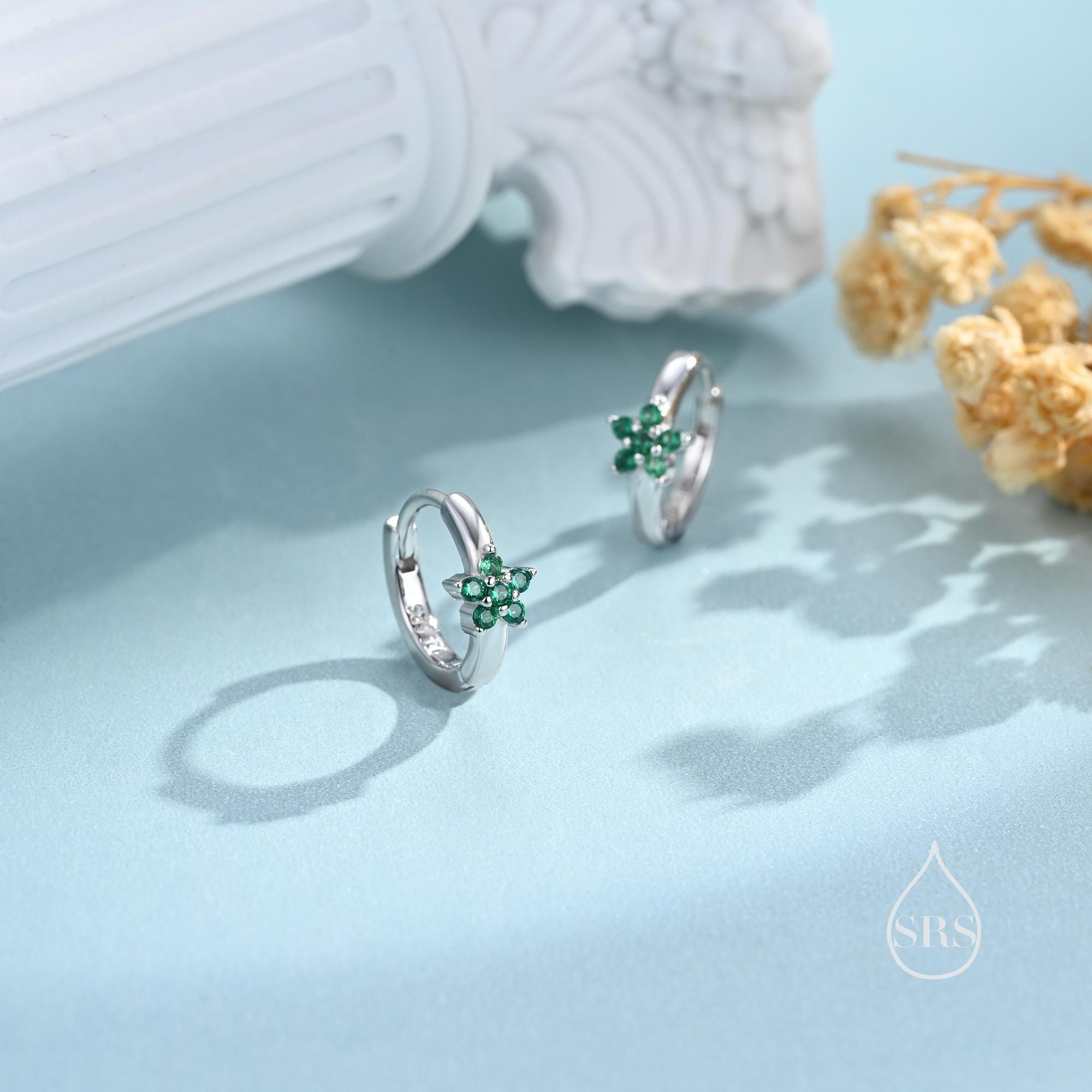 Orecchini A Cerchio Argento 925 Con Zirconia – Creoli Sleeper Diametro 18mm, Leggeri E Brillanti, Confezione Regalo