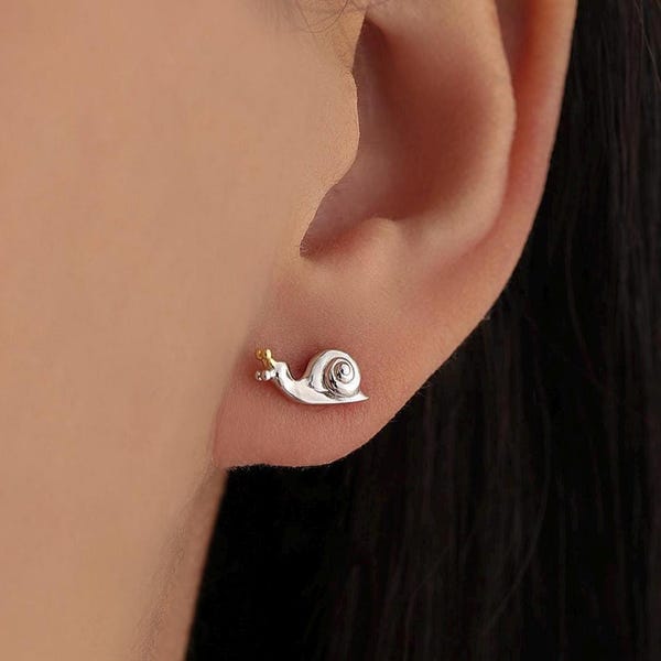 Snail Stud Earrings in Sterling Silver,  Cute Snail Earrings, Silver Animal Earrings, Nature Inspired Jewellery