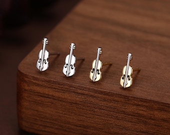 スターリングシルバー、シルバー、ゴールドの小さなバイオリンスタッドピアス、ミュージックピアス