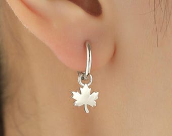 Delicate Maple Leaf Charm Huggie Hoop Earrings in Sterling Silver, Silver, Gold or Rose Gold, Maple Leaf Charm Huggies Hoops, Detachable