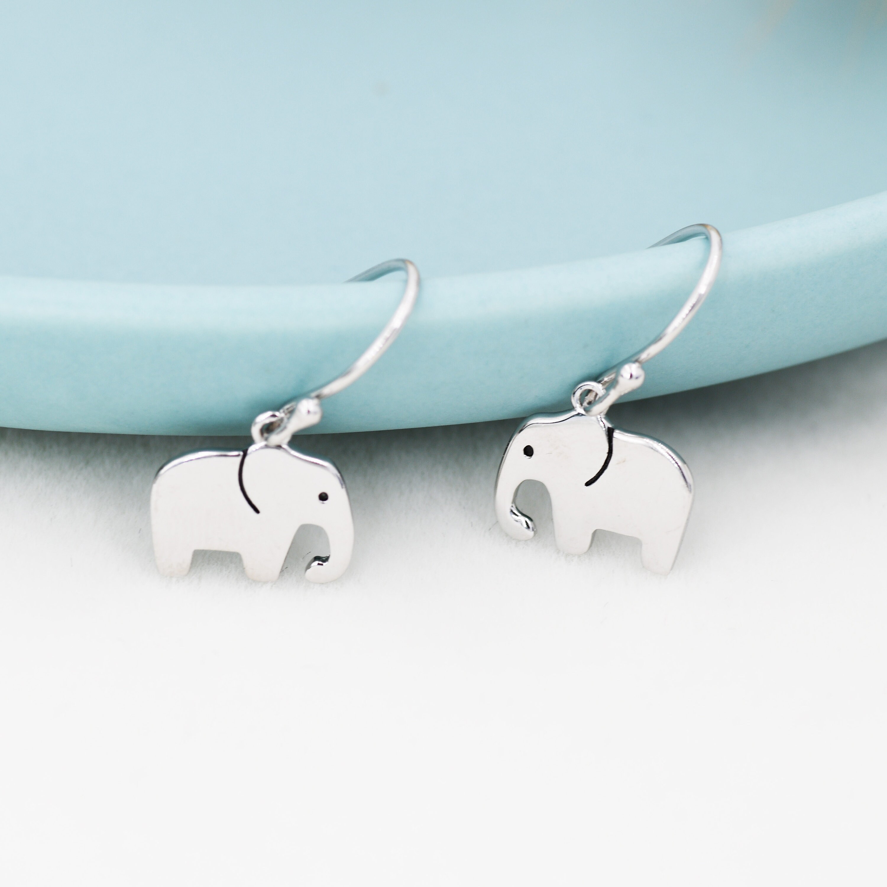 Orecchini a goccia piccoli elefanti in argento sterling 925 originali su filo di gancio - Italia