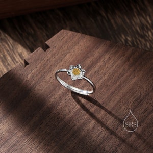 Sterling Silver Daffodil Flower Ring, Adjustable Size, Daffodil Ring ring, Silver and Gold Flower Ring, Dainty and Delicate image 6