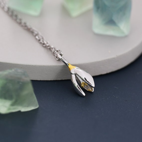 Snowdrop pendant deals
