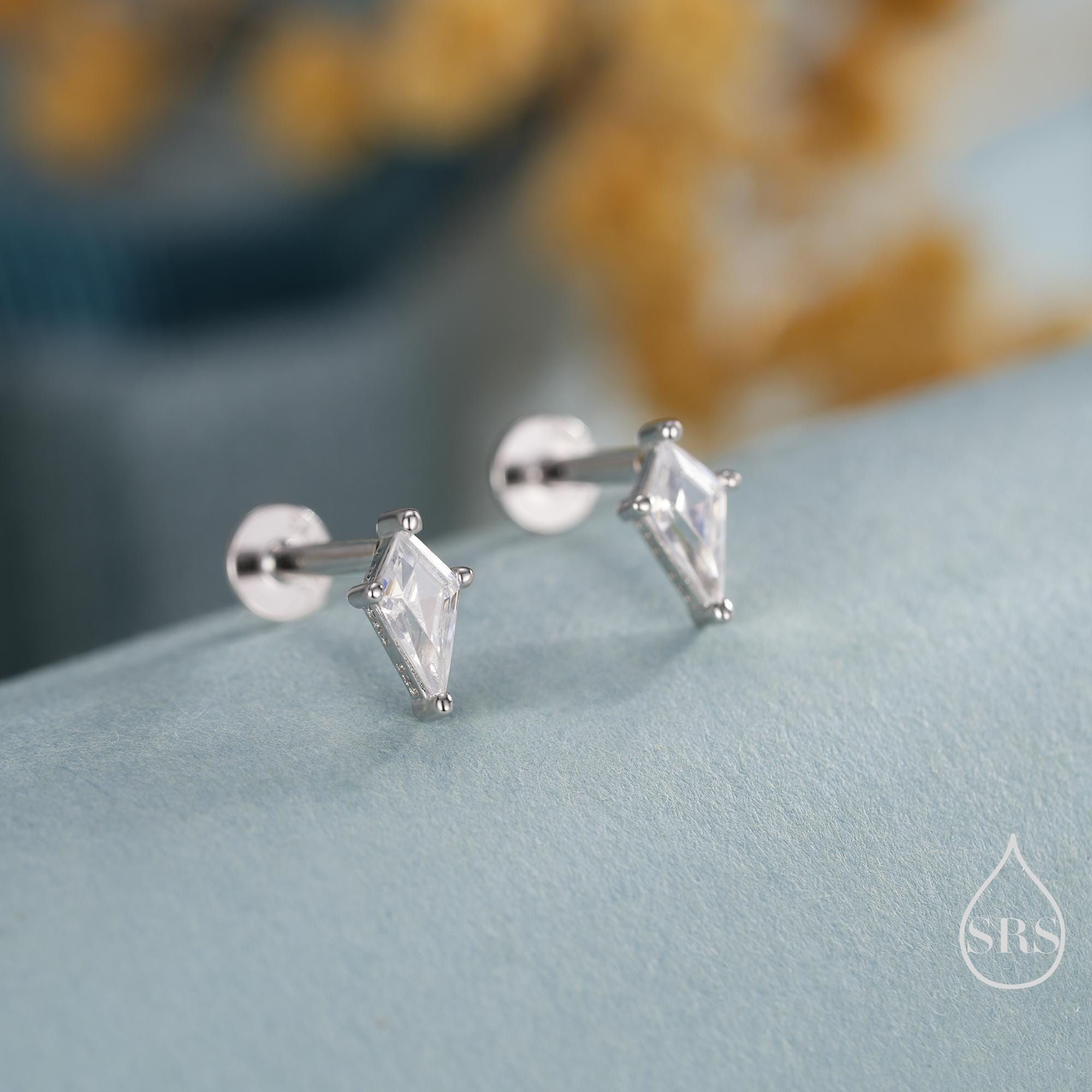 Sterling Silver Kite Shape Stud Earrings - 0.05 Ctw Micro Pave Yellow Round Diamonds - View #12