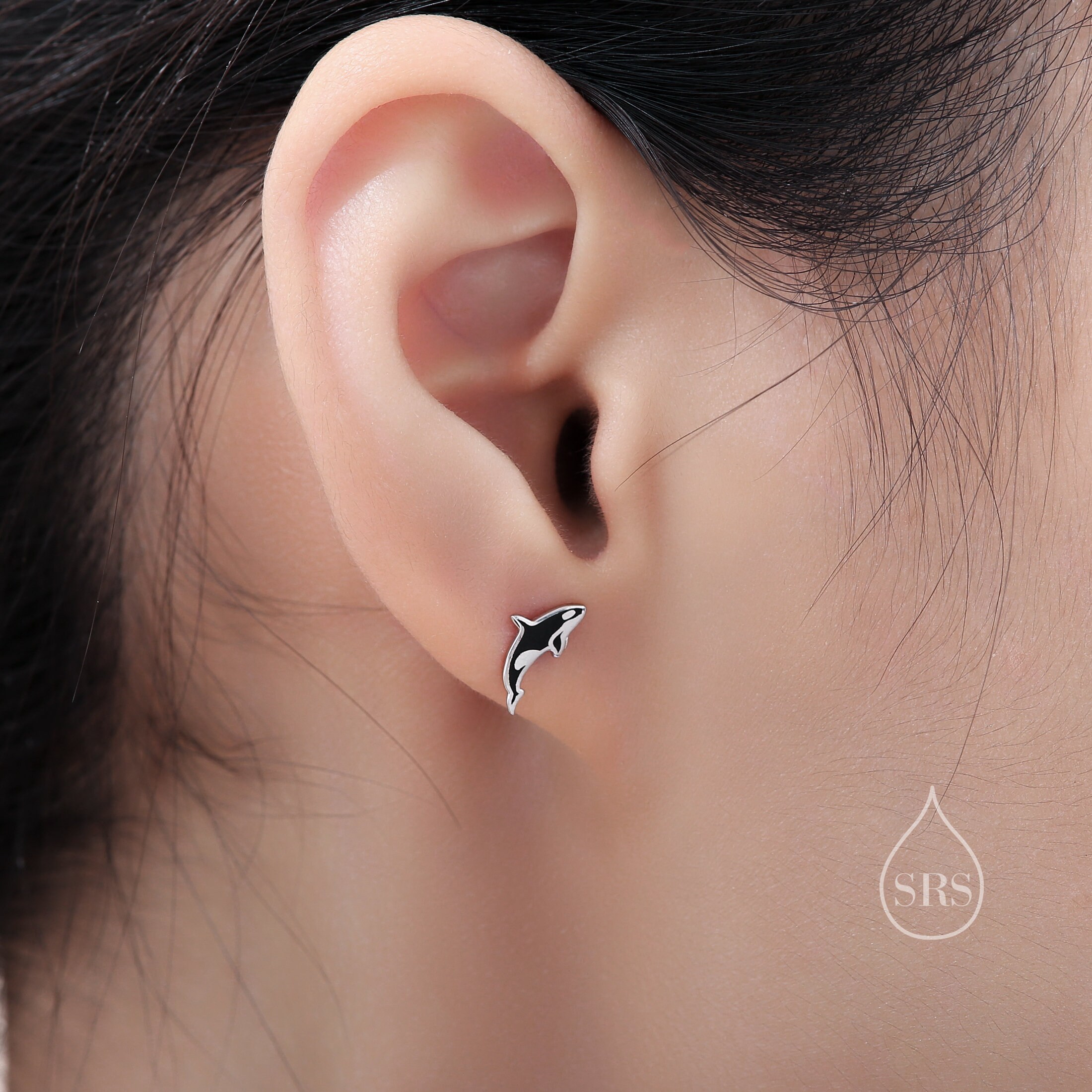 Orecchini A Bottone Con Balena Orca In Argento 925 – Zenvie – 10 Mm X 5 Mm – Con Scatola Regalo Nera