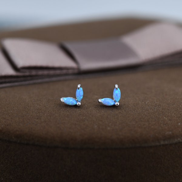 Boucles d'oreilles en argent sterling Blue Opal Marquise Cluster, Boucles d'oreilles Stud ou Vis Back, Marquise Fan Stud, Two Marquise Opal Stud, Or ou Argent