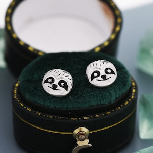 Pendientes de perezoso en plata de ley, plata u oro, pendientes de cuervo, pendientes de animales, inspirados en la naturaleza.