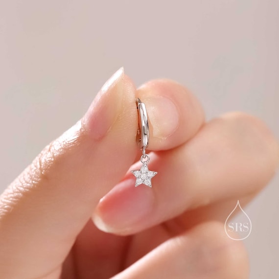 Delicati orecchini a cerchio da donna a forma di stella marina