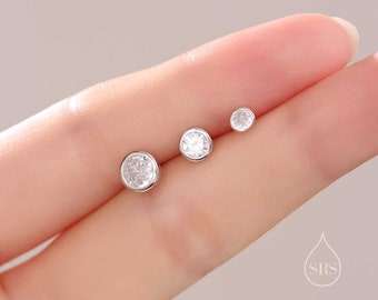 CZ-Lünetten-Ohrstecker aus Sterlingsilber, erhältlich in 3 mm, 4 mm, 5 mm, CZ-Ohrringe im Brillantschliff, minimaler CZ-Ohrstecker