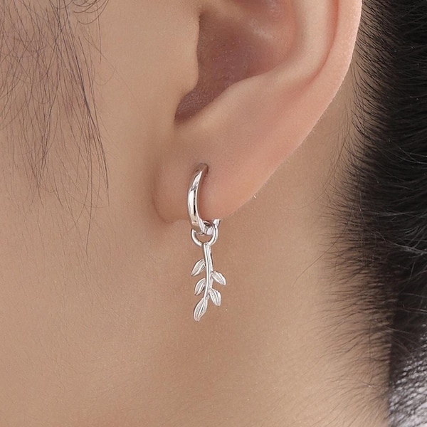 Leaf Charm Huggie Hoop Earrings in Sterling Silver, Silver, Gold or Rose Gold, Leaf Hoop Earrings, Leaf Charm Huggies, Detachable Hoops