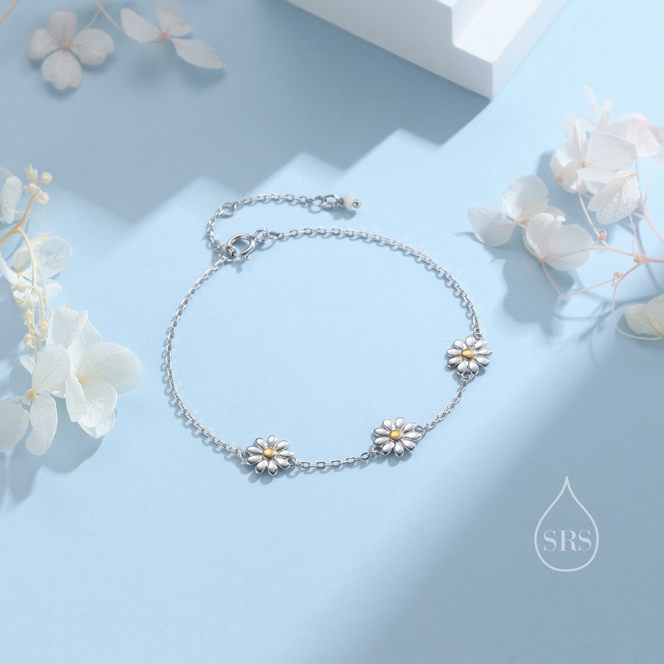 Daisy bracelet - Etsy 日本