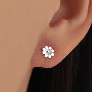 Orecchini a bottone con fiore di cosmo in argento sterling, argento o oro, orecchini con fiore ispirati alla natura, fiore di nascita di ottobre, botanici