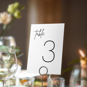 DIY minimalistische bruiloft tafel nummerbord kaarten afdrukbare bewerkbare sjablonen, eenvoudige moderne elegante bruiloft decoratie directe toegang