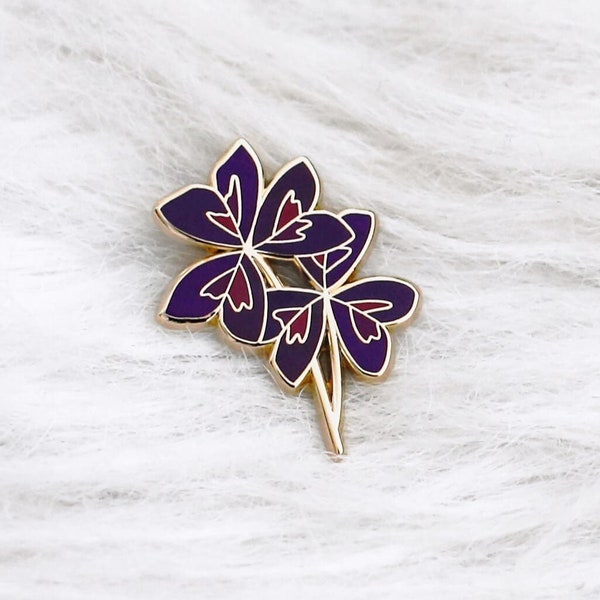 Pin's feuille d'oxalis - pin's émaillé trèfle - broche plante - pin's métal émail et or - doré - accessoire et cadeau femme