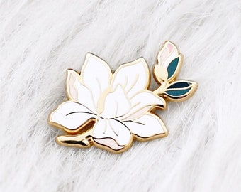 Pin's fleur magnolia - pin's émaillé nature - broche fleur - doré - accessoire et cadeau fleur