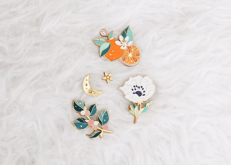 Orange flowered glitter pin enamel citrus brooch fruit accessory and gift image 6