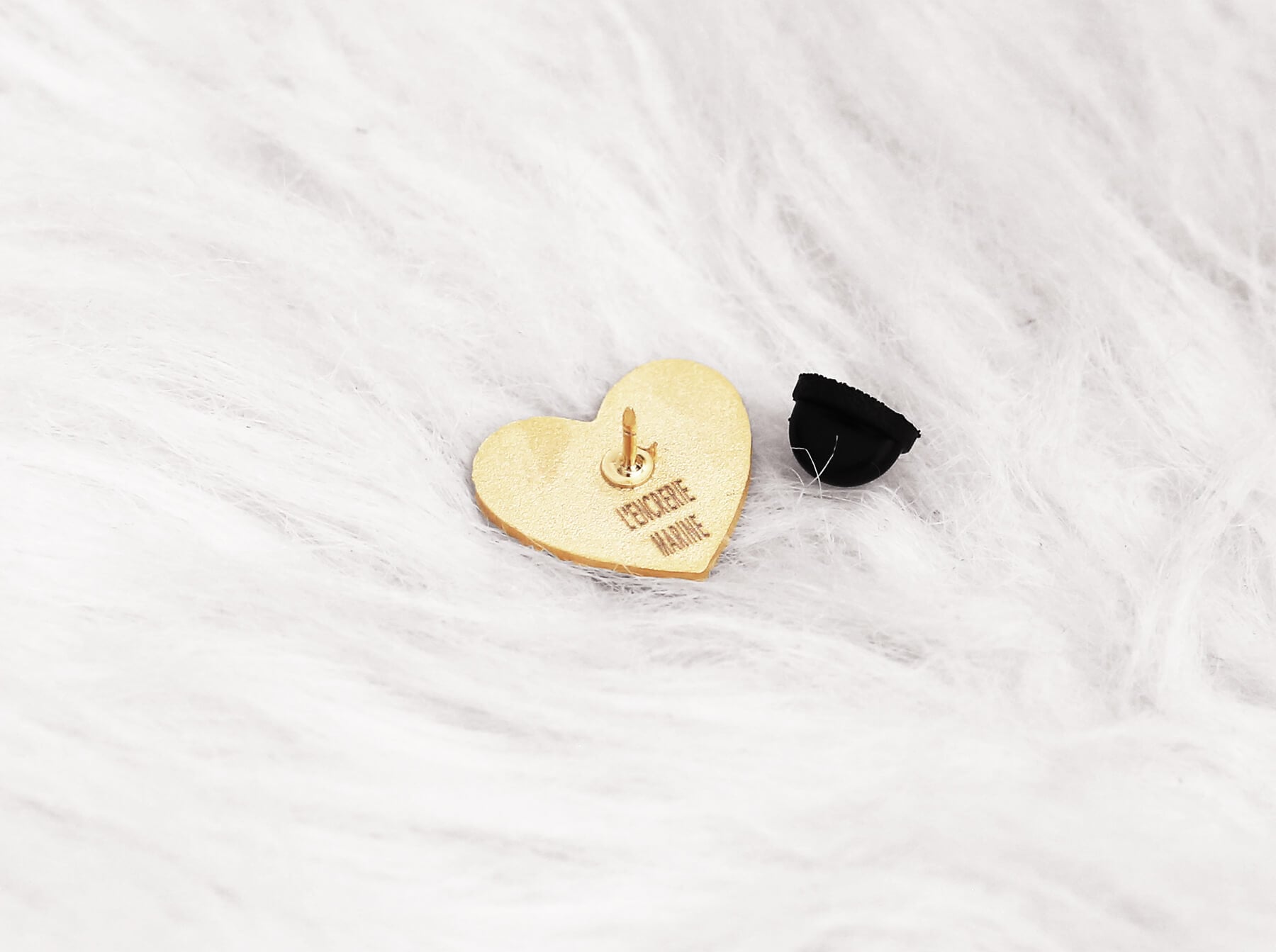 Heavenly Heart breast pins nude pink glitter witchy Etsy 日本