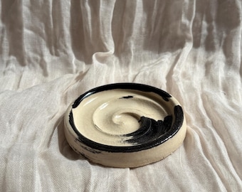 Mini Makers Mark soap dish, ceramic bathroom tray, handmade kitchen pottery, household soap holder, thrown soap holder, textured soap dishes