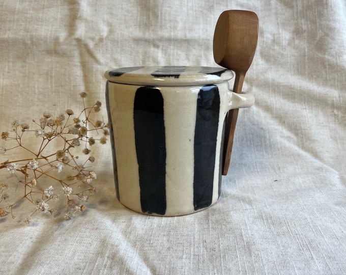 NEW stripe canister, kitchen container with spoon, coffee jar, sugar storage pot, tea bag holder, kitchen organisation, green and brown