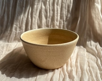 Cream Ceramic bowl, handmade glazed dish, beige stoneware kitchenware, dining soup bowl, eco friendly living, small bowls set