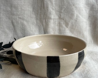 Stripe pasta bowl, handmade wide dish, ceramic serving bowls, black pottery decor, home kitchen plate, eco friendly living
